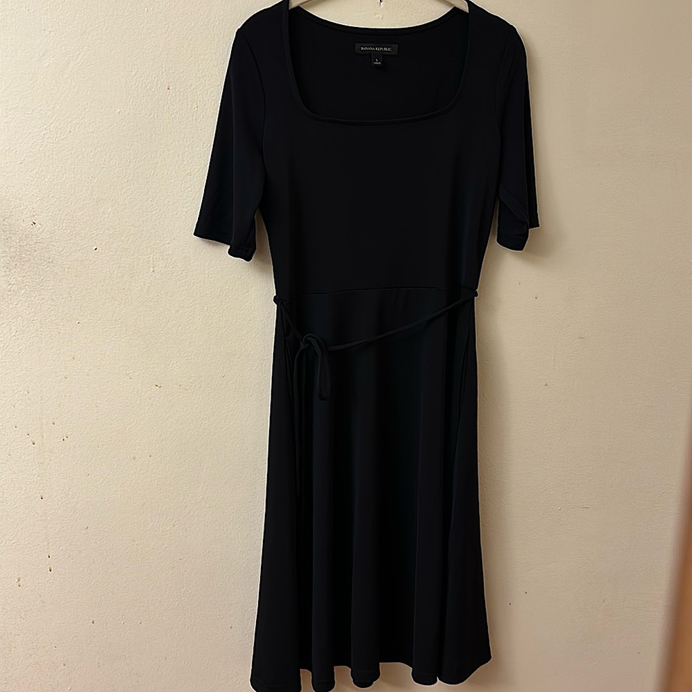 Banana Republic black dress size small